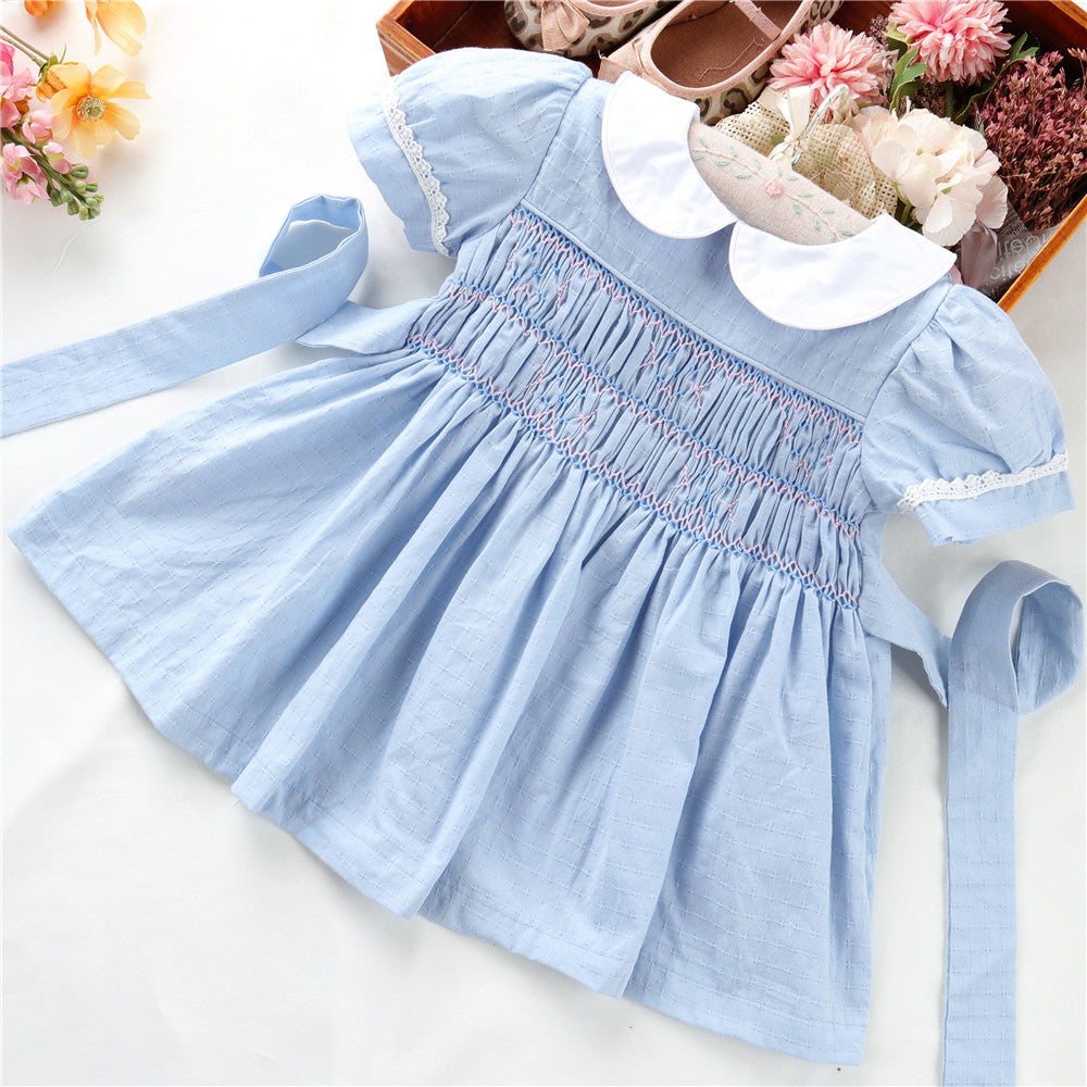 Vestido Vintage Español Azul Celeste y Cuello Blanco