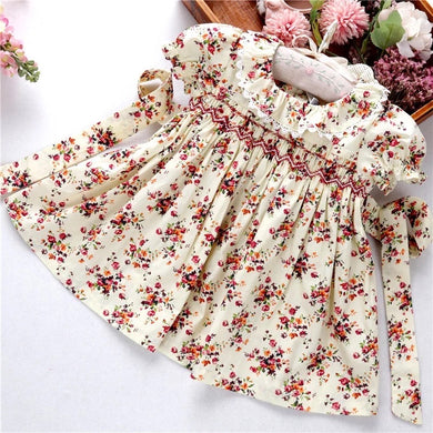 Vestido Estilo Español Beige Antique con Flores Azules